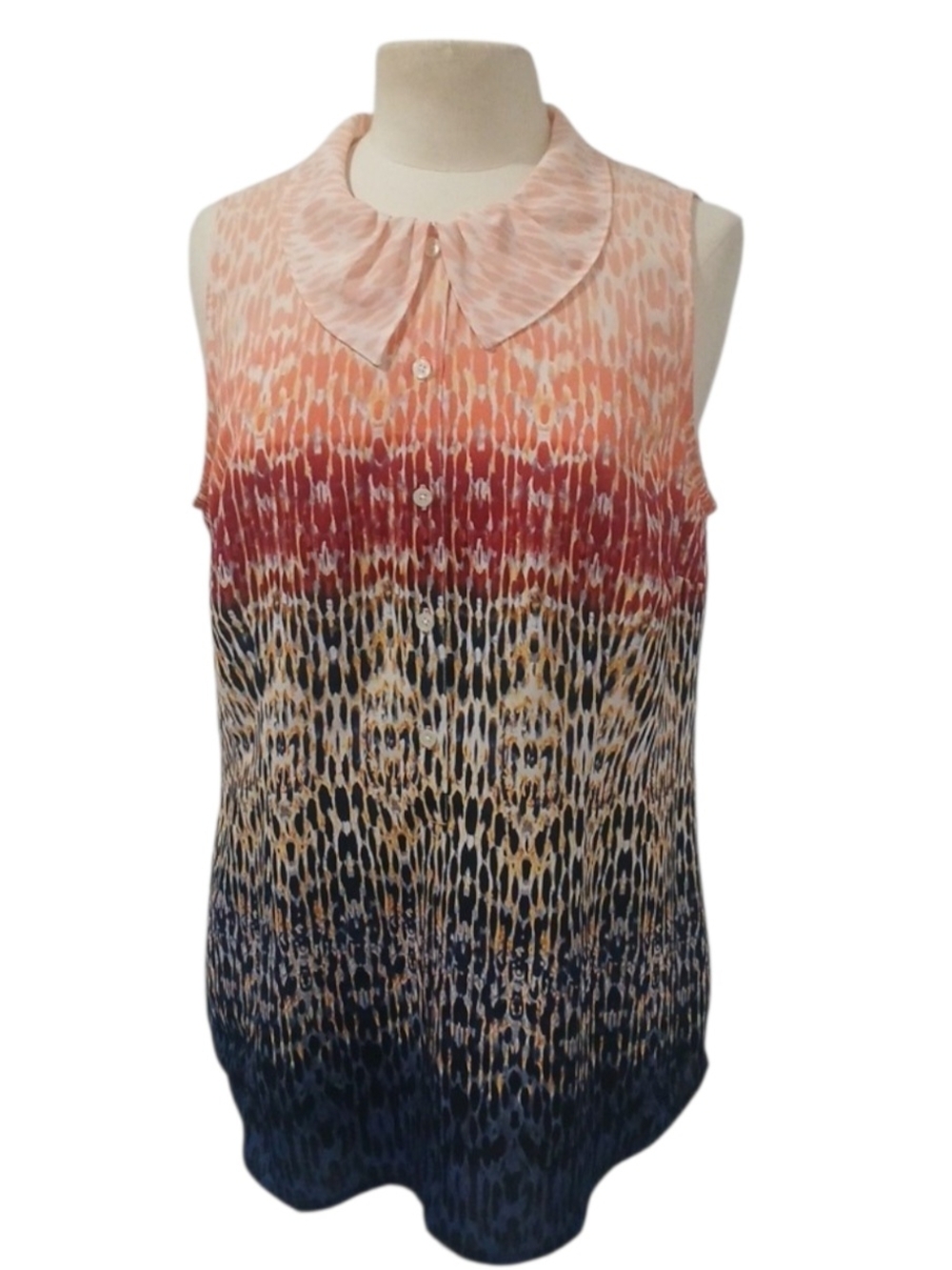 🔥CAbi Sleeveless Ombre Animal-Print Blouse in Peach, Red, Tan & Navy